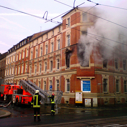 Brand in einem leerstehenden Wohnhaus auf der Pausaer Straße