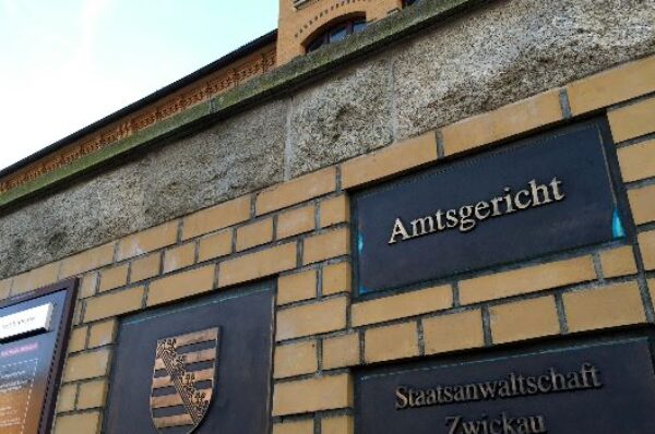 Mitbestimmen über Strafurteile am Gericht: Plauen sucht Schöffen