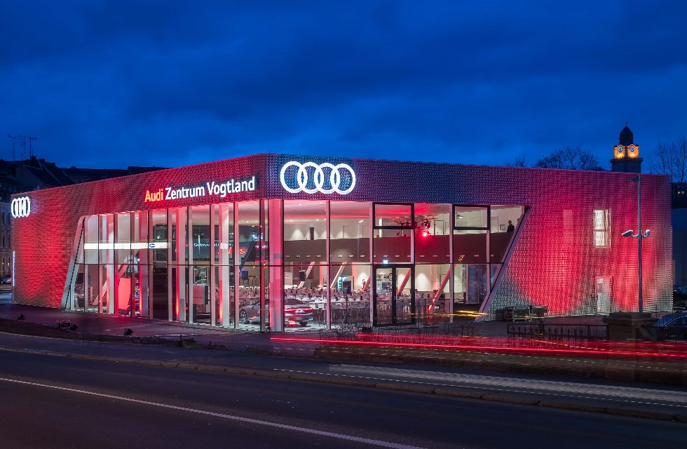 Carl Gruppe eröffnet in Plauen neues Audi Zentrum Vogtland