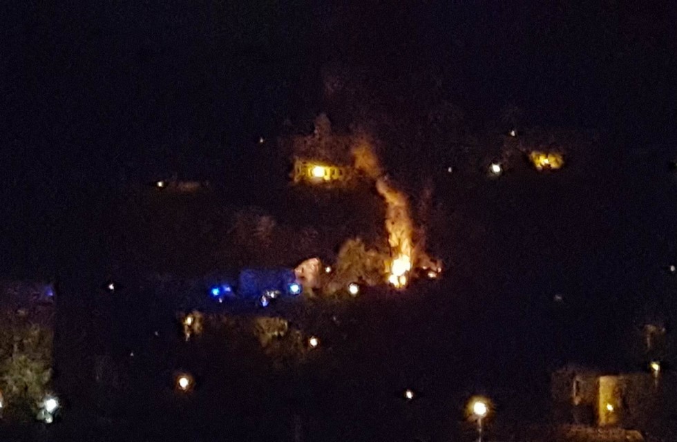 Fahrzeughallen-Brand: Polizei geht nicht von Brandstiftung aus