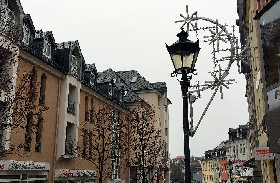 Weihnachtsbeleuchtung jetzt auch auf der Klosterstraße