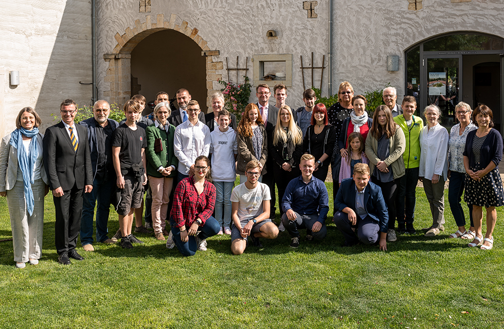 Plauener Friedensschüler erhalten Denkmalpreis für Arboretum-Engagement