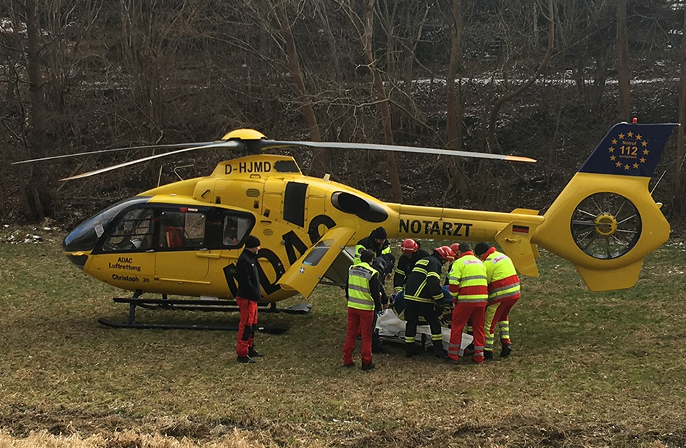 Spitzenstadt-Unfall-B173-Plauen-Vollsperrung-Hubschrauber-Vogtland