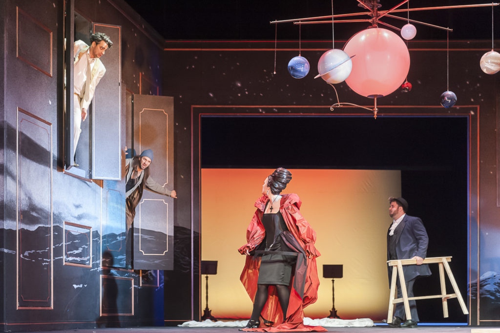 Es geht wieder los: Theater Plauen-Zwickau startet Spielbetrieb. Foto: Don Giovanni von André LeischnerEs geht wieder los: Theater Plauen-Zwickau startet Spielbetrieb. Foto: Don Giovanni von André Leischner