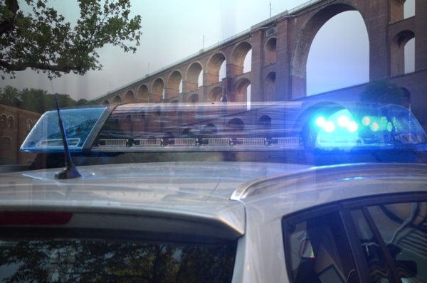 Polizei-Report Plauen-Vogtland: Reifen von Sattelauflieger gestohlen
