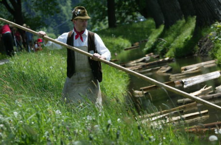 Flößerei zum Immateriellen Kulturerbe erklärt