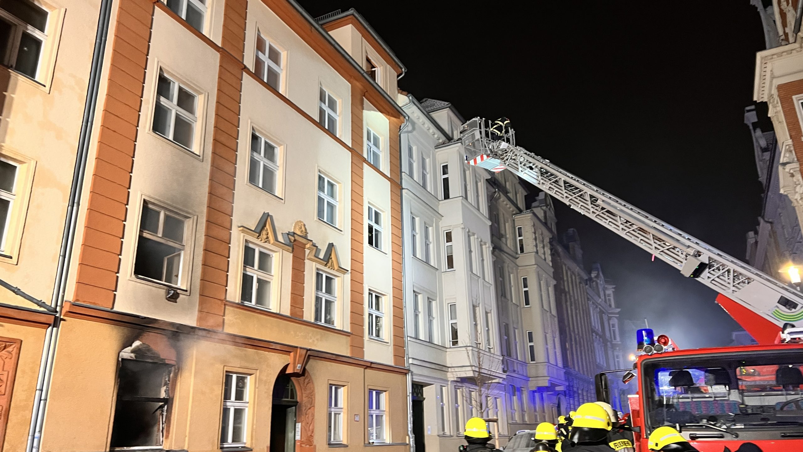 Mehrere Verletzte bei Brand in Plauen. Foto: S. Höfer