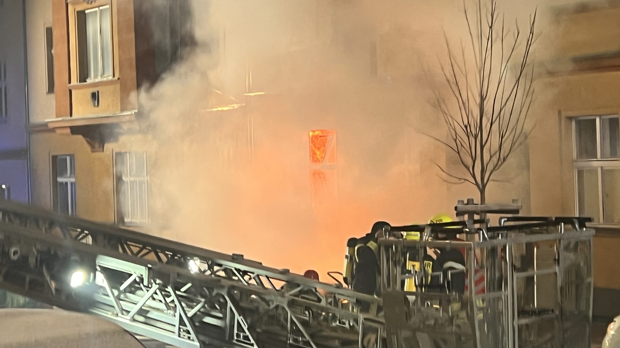 Mehrere Verletzte bei Brand in Plauen. Foto: S. Höfer