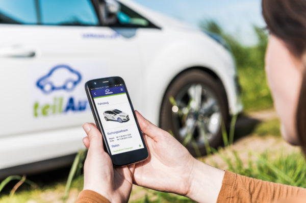 Carsharing Anbieter teilAuto wächst mit der Branche