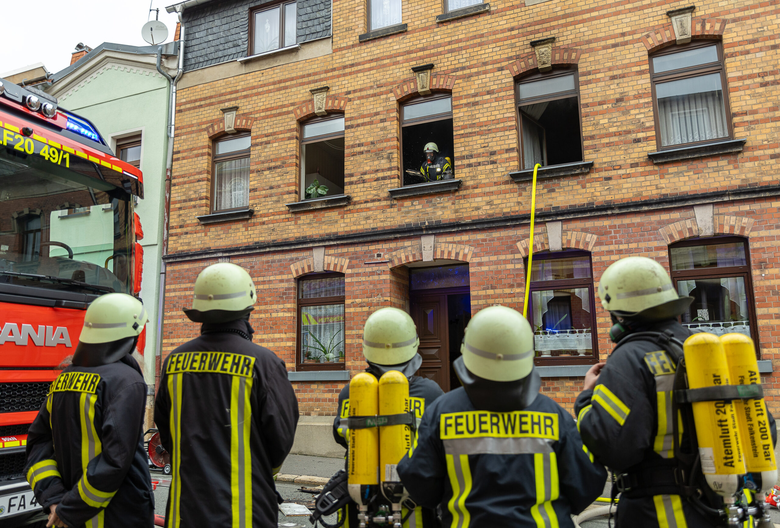 Brand in Mehrfamilienhaus in Falkenstein