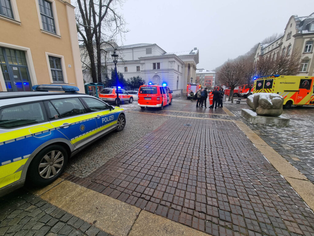 Feuerwehr-Einsatz im Theater wegen unklaren Geruchs. Foto: Stadt Plauen