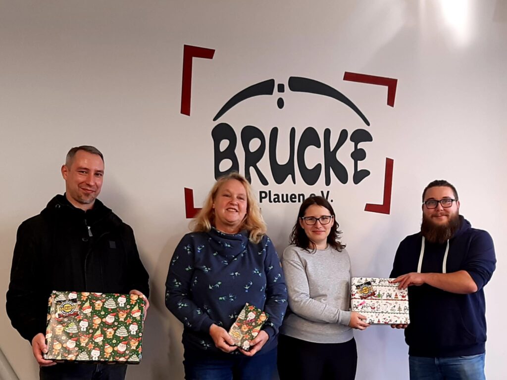 Badkurve hilft Weihnachtsspendenaktion ein voller Erfolg. Foto: Badkurve Plauen