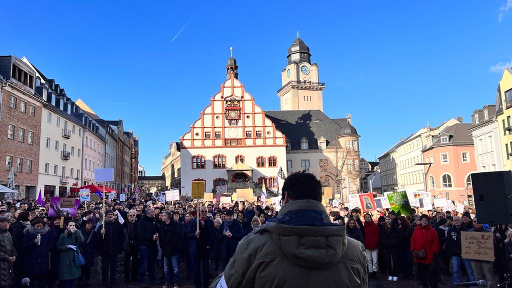 Demo gegen Rechts. Foto: S. Höfer