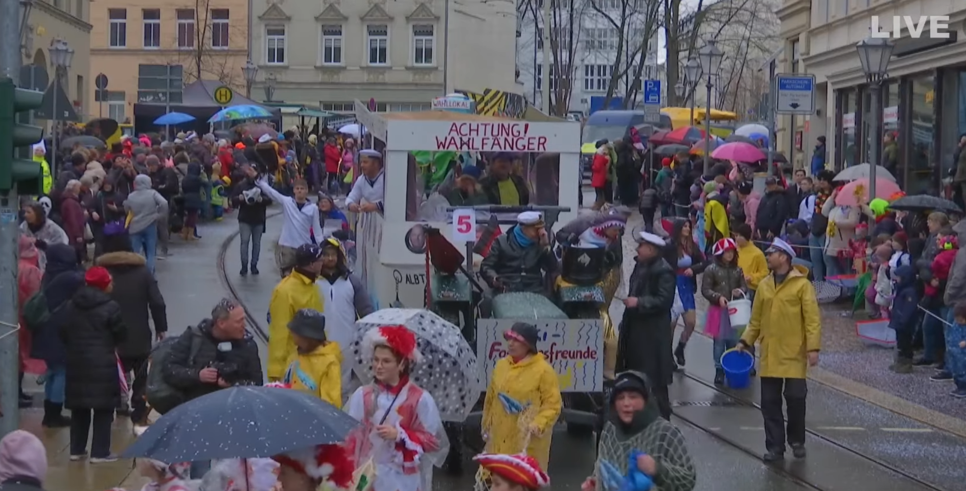 LIVE: Großer 29. Faschingsumzug rollt am Sonntag durch Plauen