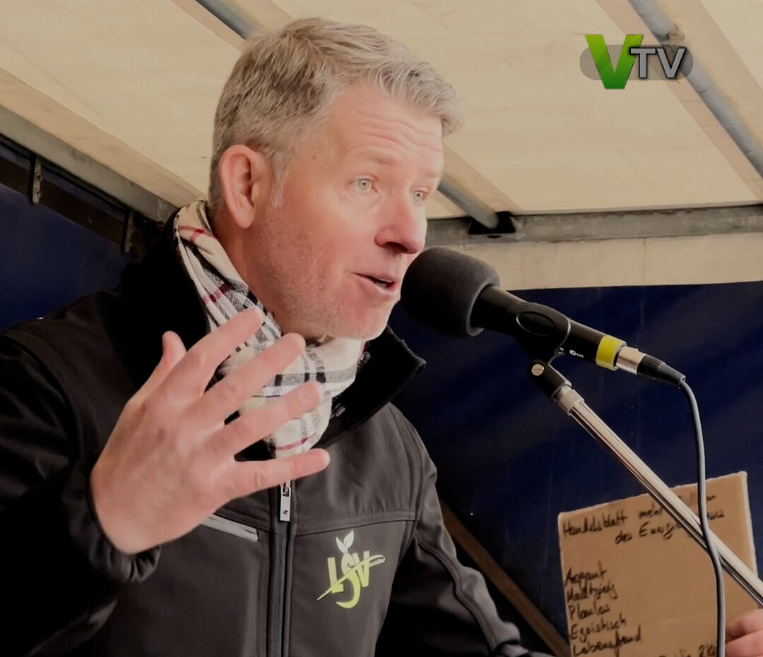 Bauernprotest: Anthony Robert Lee spricht in Plauen