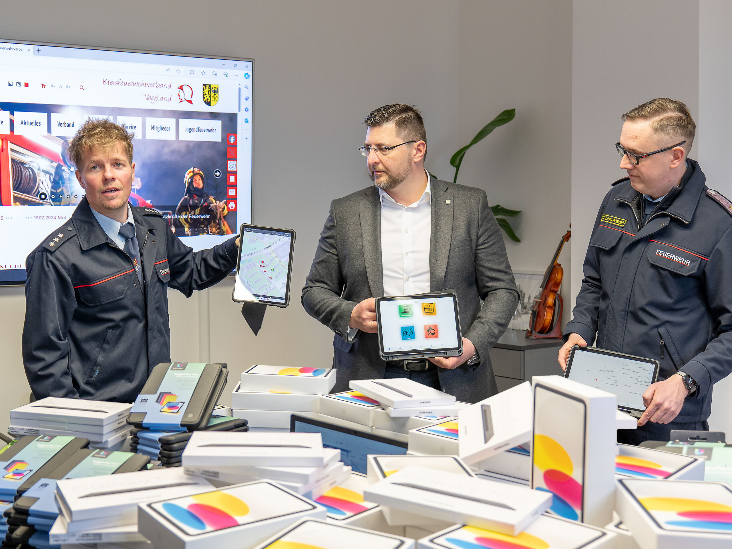 Feuerwehren im Vogtland erhalten Tablets