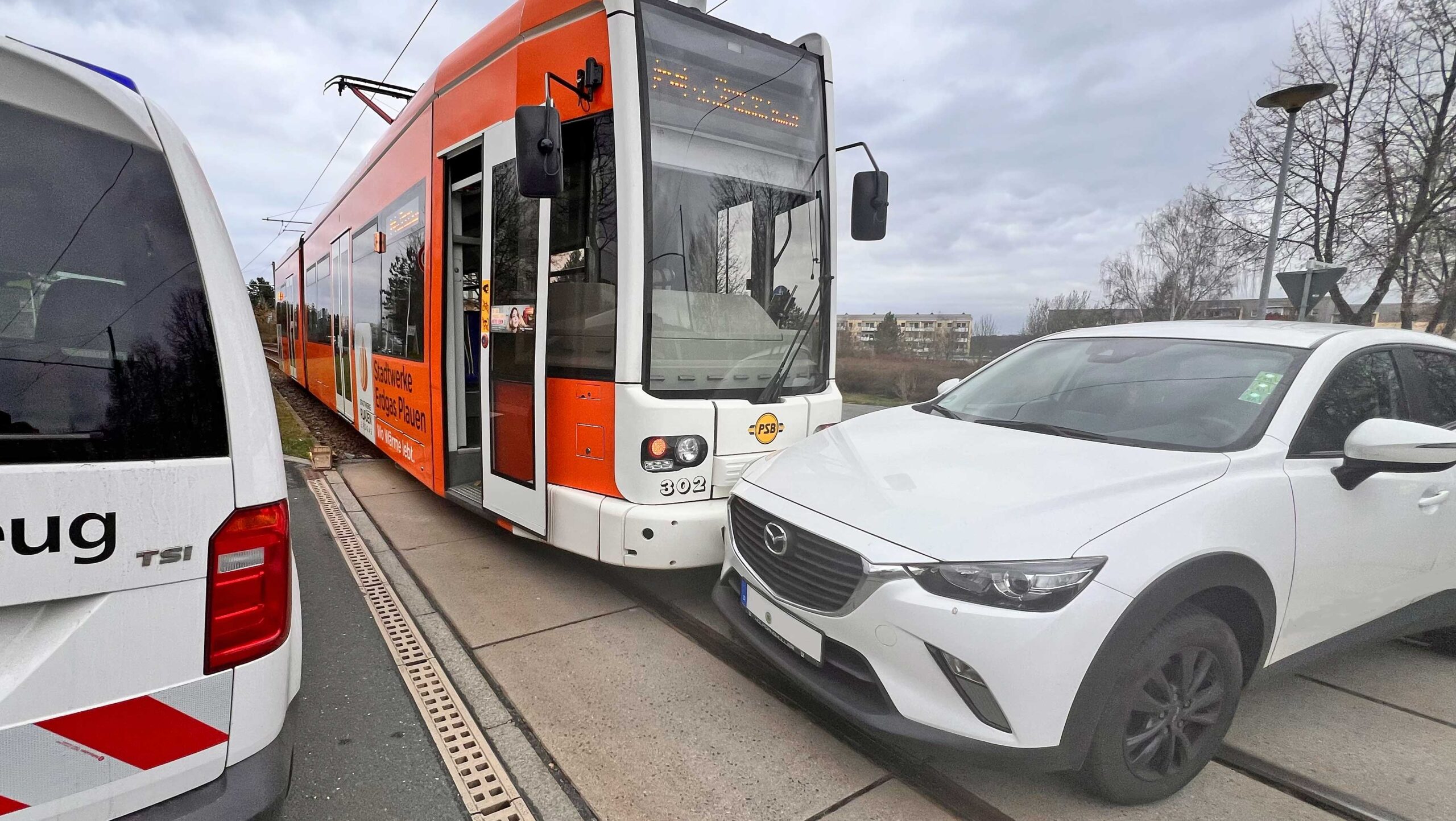 Zwei Unfälle mit Straßenbahnen in Plauen