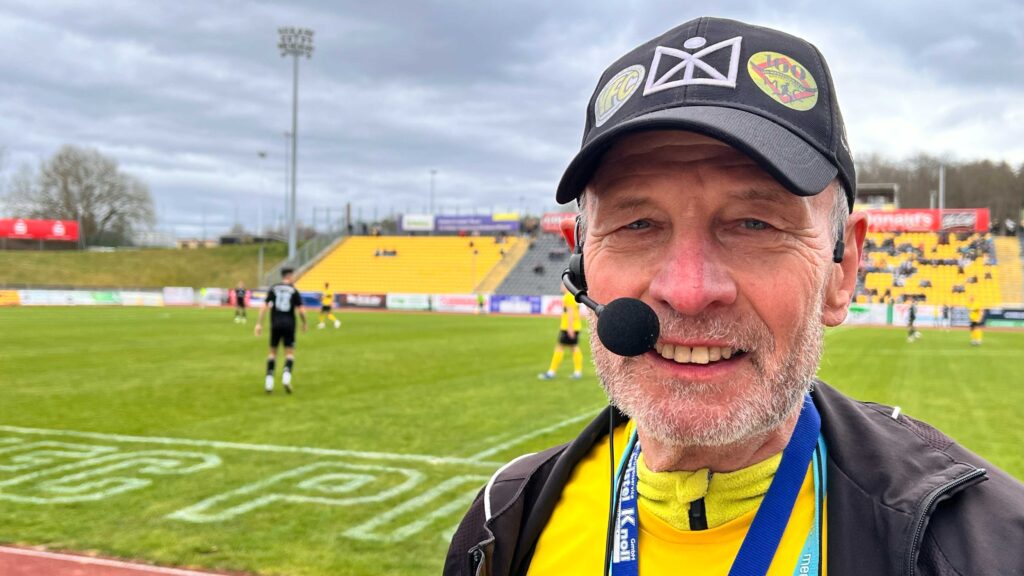 Gerd Schremmer ist in Plauen Stadionsprecher seit 30 Jahren. Foto: S. Höfer