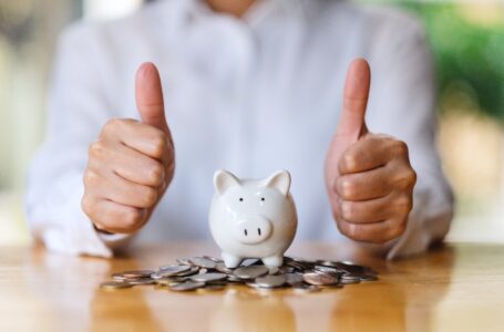 Finanzielle Selbstkontrolle: Die Psychologie des Sparens