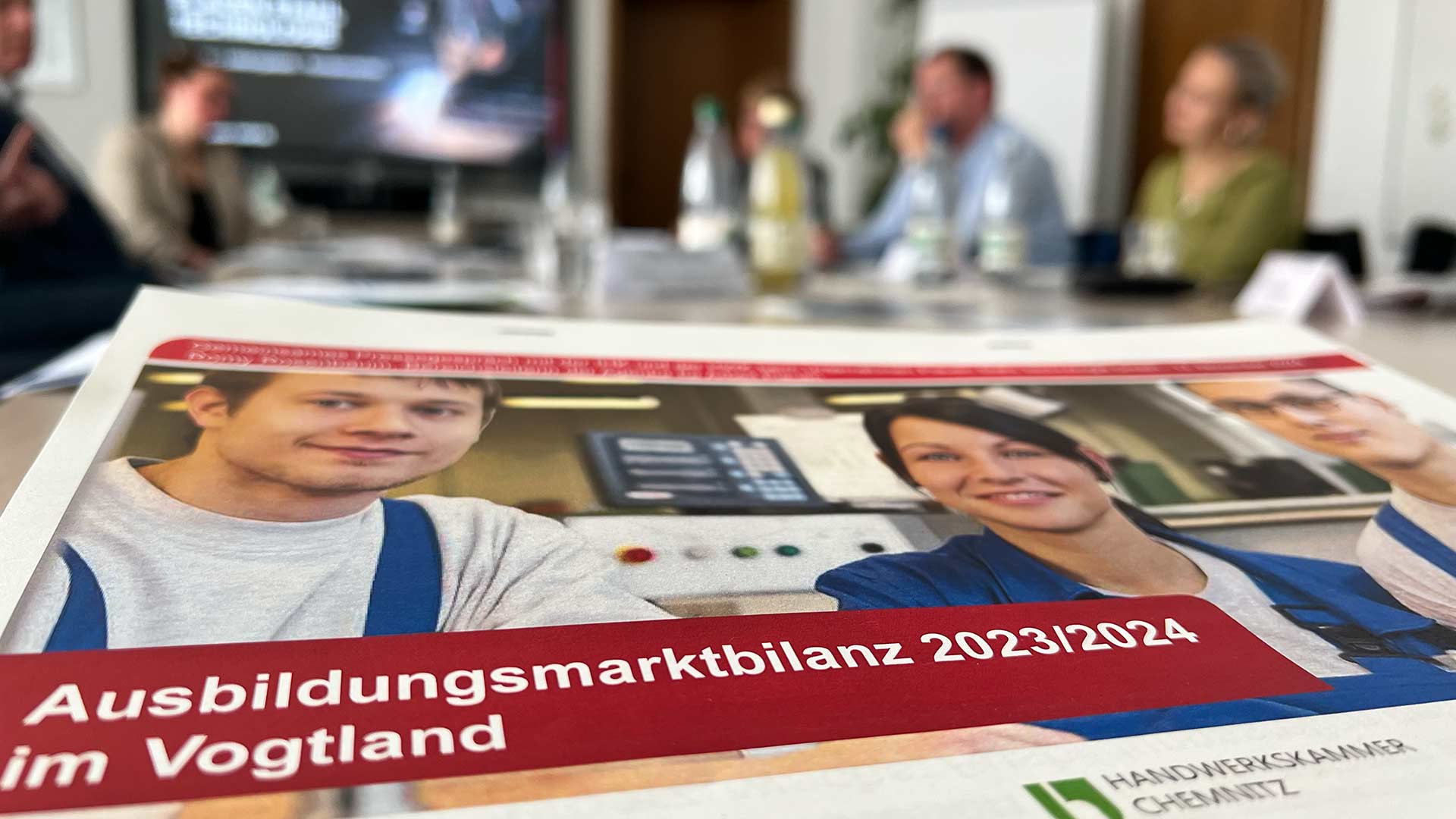 Verkäufer und Kraftfahrzeug-Mechatroniker führen im Vogtland die Hitliste der Berufswünsche an