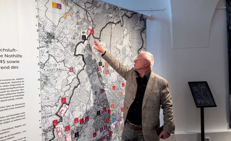 Gert Naumann in der Sonderausstellung im Vogtlandmuseum Plauen. Foto: A. Hellgoth