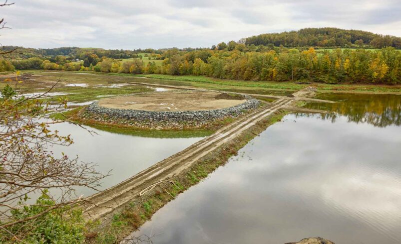 Sedimentberäumung der Vorsperre Dobeneck im Oktober 2024. Foto: Landestalsperrenverwaltung Sachsen / Fotograf: Jan Gutzeit