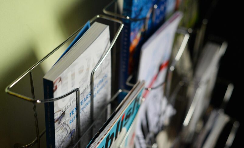 Von Mini bis Maxi: Warum Flyervielfalt auch 2025 wichtig bleibt – für lokale Werbung, Events und kreative Ideen mit Reichweite. Foto: Pixabay.com