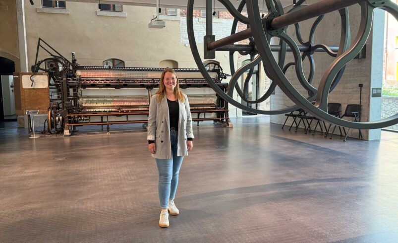 Lena Schaller in der Fabrik der Fäden in Plauen. Foto: A. Hellgoth