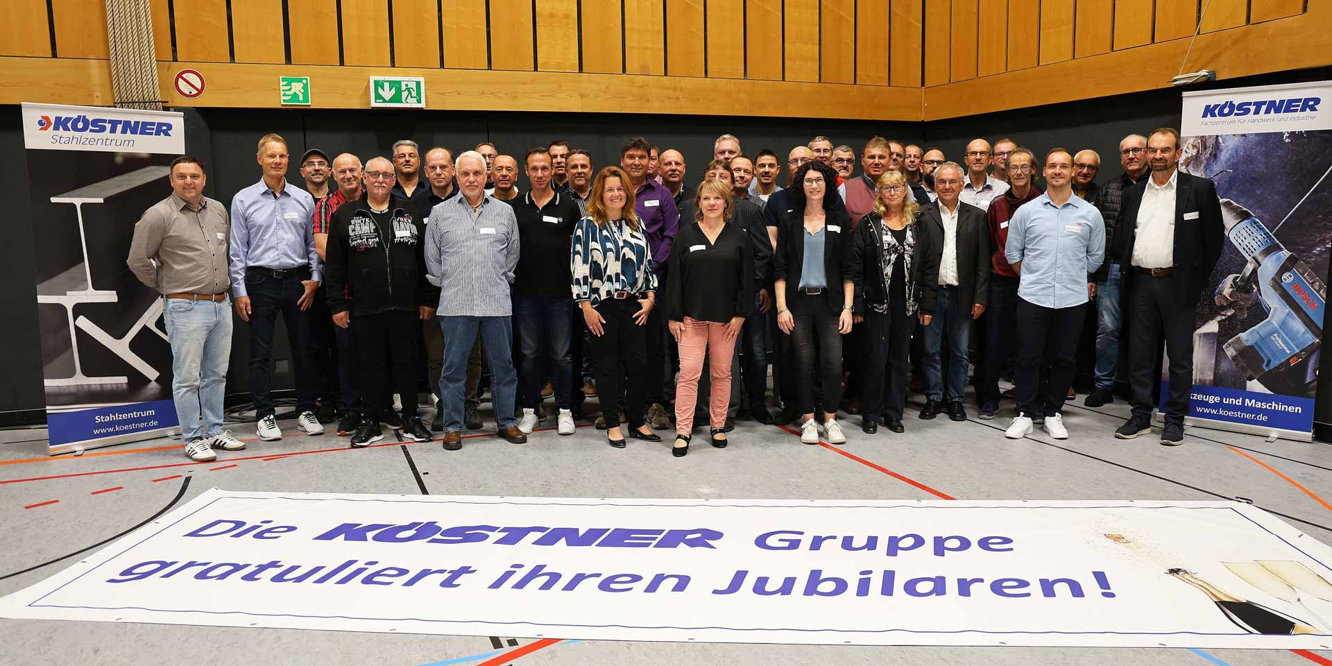 Stahlzentrum Plauen ehrt langjährige Mitarbeiter. Foto: Jasmin Redelberger, Köstner Servicezentrum GmbH & Co. KG