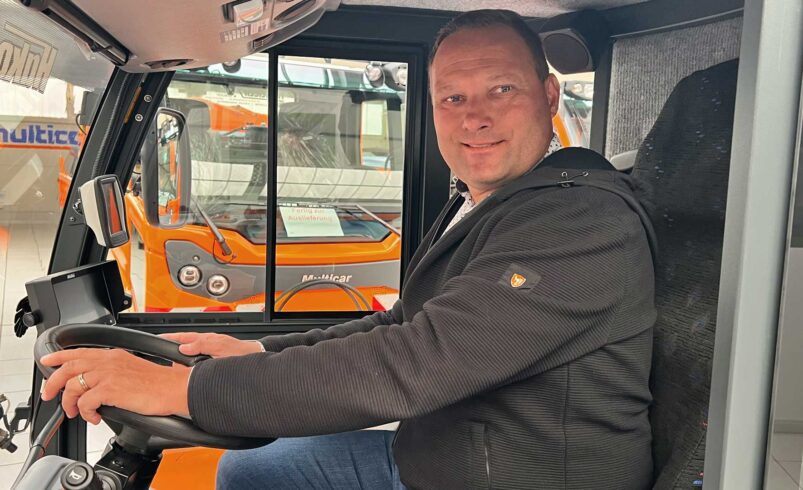 Marcel Drust - Langjähriger Fan und Unterstützer des VFC Plauen. Als Geschäftsführer von Scholz Fahrzeugteile übergab er in dieser Saison einen neuen Klein-LKW an die Spitzenstädter. Foto: Sebastian Höfer