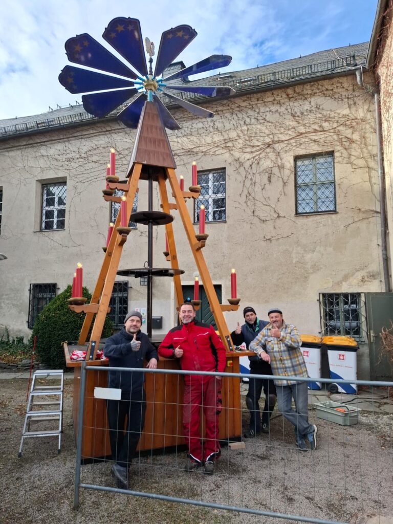 Die Rückkehr der Pyramide – eine Tradition erwacht zu neuem Leben. Foto: Verein