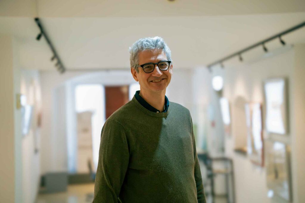 Nicolas Mahler erhält den e.o.plauen Preis 2026. Foto: Stadt Plauen