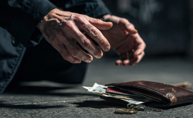 Themenfoto Raub. Foto: Spitzenstadt.de/KI