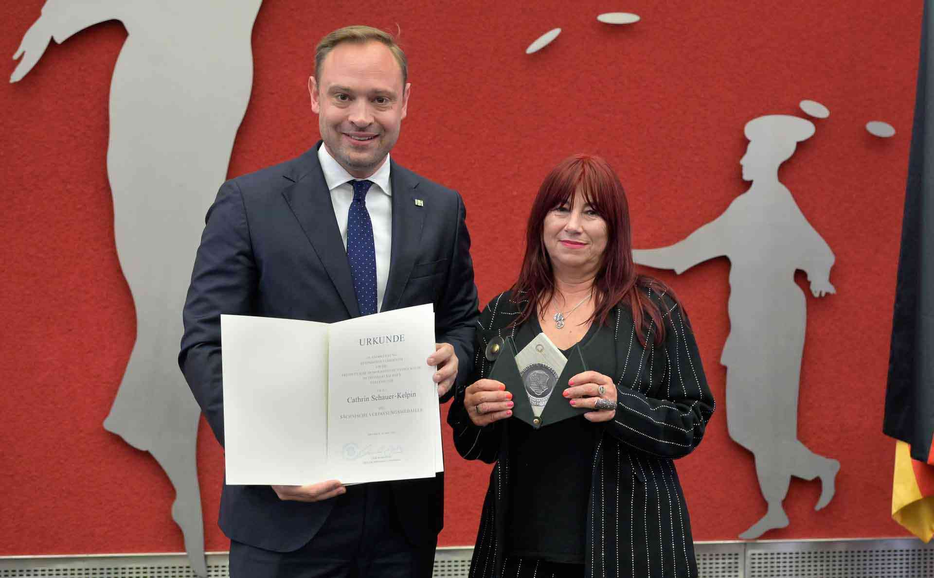30.05.2026, Verleihung der Sächsischen Verfassungsmedaille durch Landtagspräsident Alexander Dierks, Foto: SLT/Matthias Rietschel (c) by Matthias Rietschel 00491723511011 www.rietschel-foto.de info@rietschel-foto.de