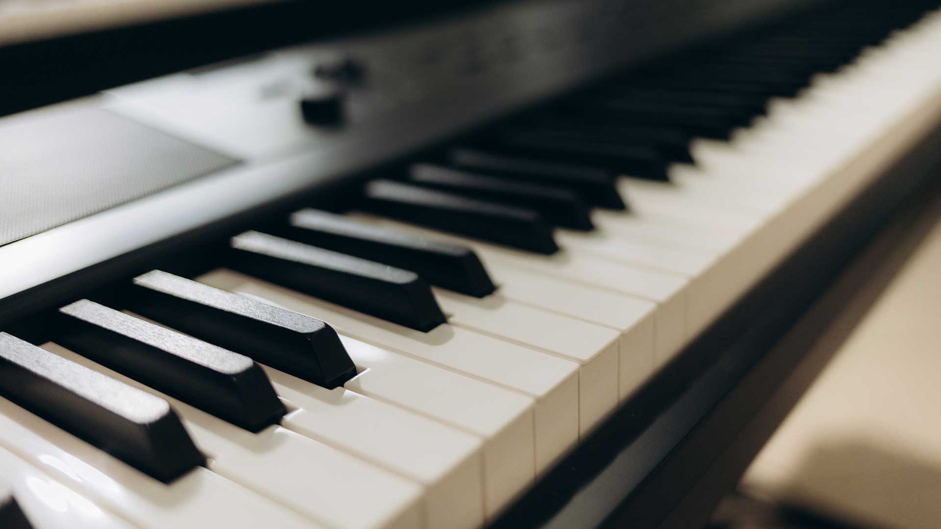 Welche Vorteile bieten E-Pianos für Anfänger?